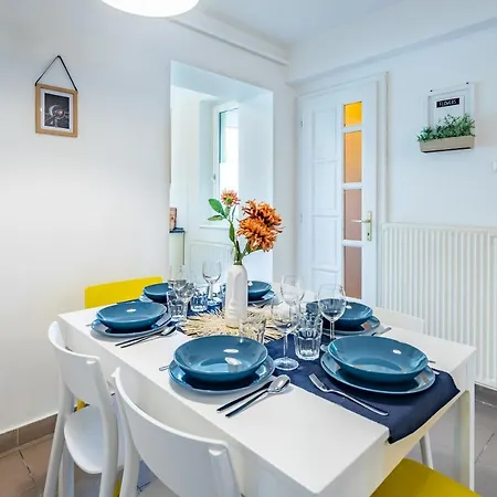 Központi Teraszos Klímás Apartman * Hévíz